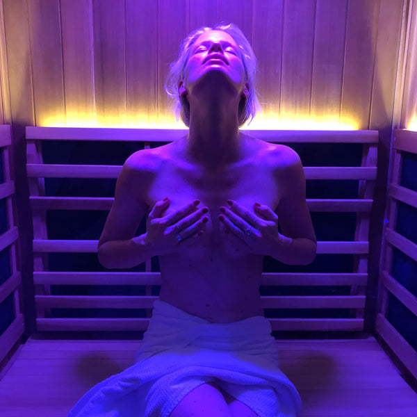 CAROLINE WINBERG — MODEL
